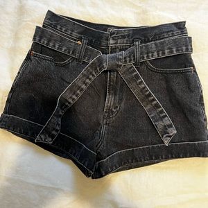 Abercrombie Black Mom Short with Denim Belt